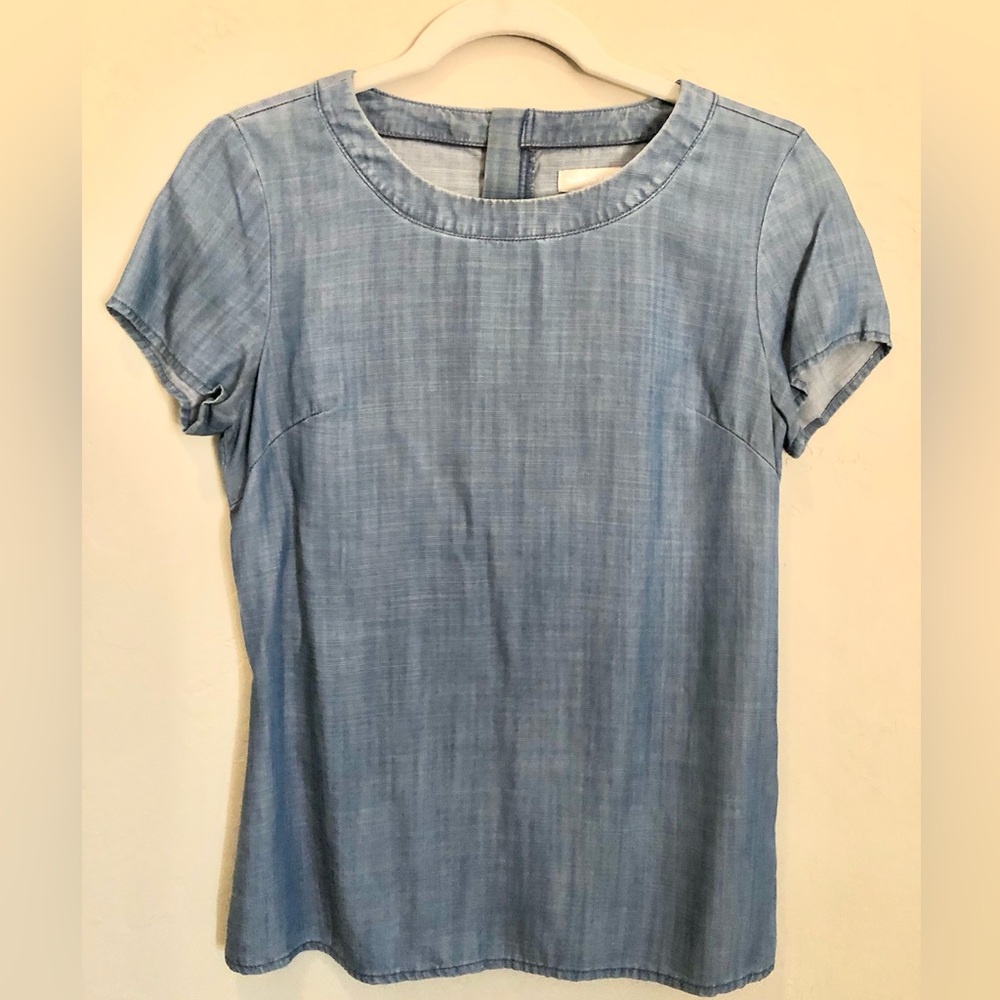 Banana Republic Short Sleeve Denim Shirt